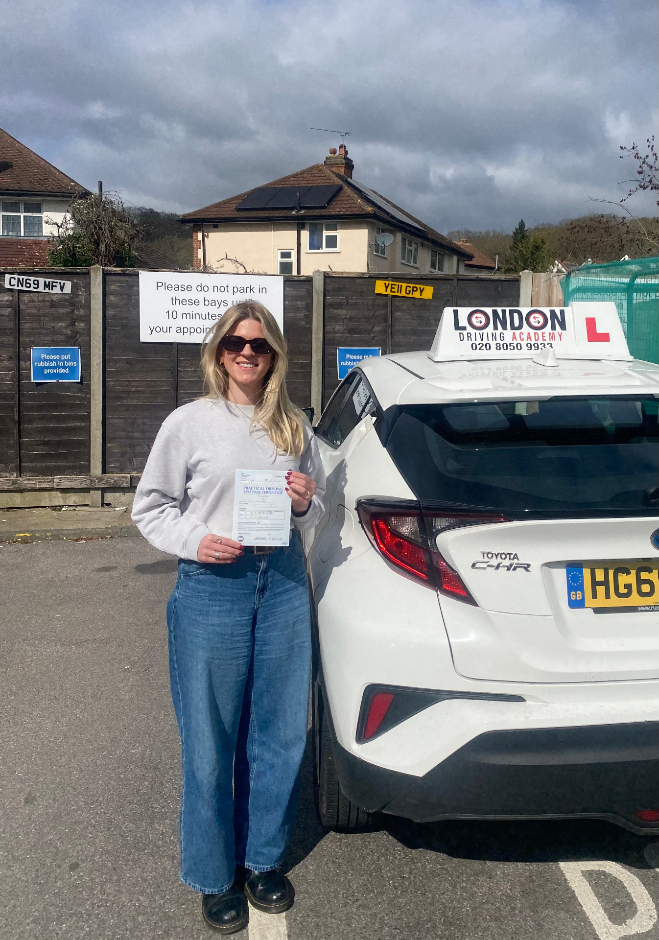 Refresher Driving Lessons in East London — Get Back Behind the Wheel